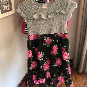 Never worn girls dress, 5/$25 when bundled